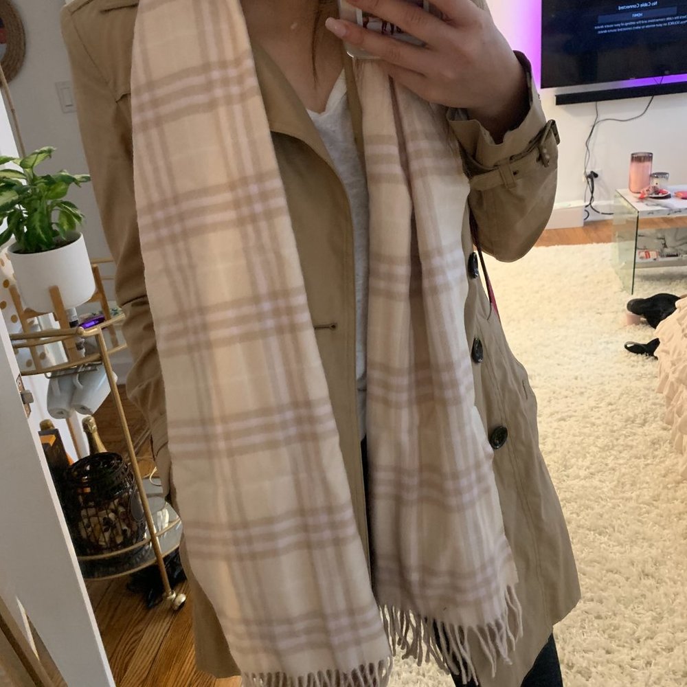 Burberry check scarf